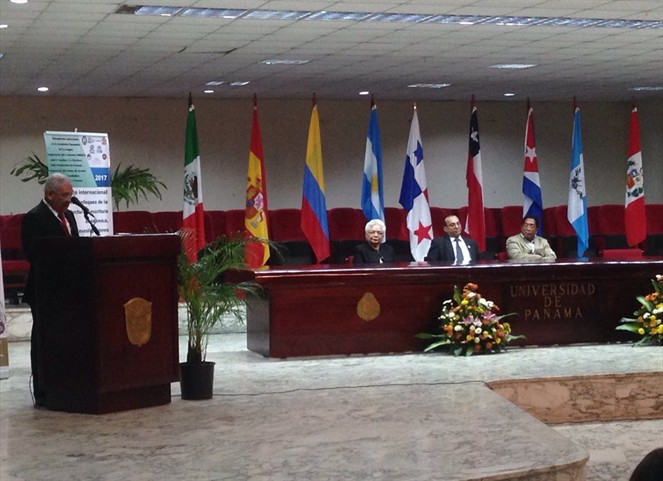 Noticia Radio Panamá | Rector Flores resalta importancia de Autonomía en la Universidad de Panamá