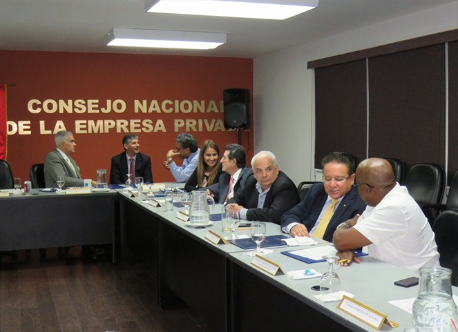 Noticia Radio Panamá | CONEP pide que se analice y debata el Proyecto de Ley 43