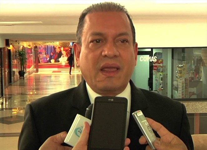 Noticia Radio Panamá | Designan a Manuel Grimaldo como nuevo Gerente de la ZLC
