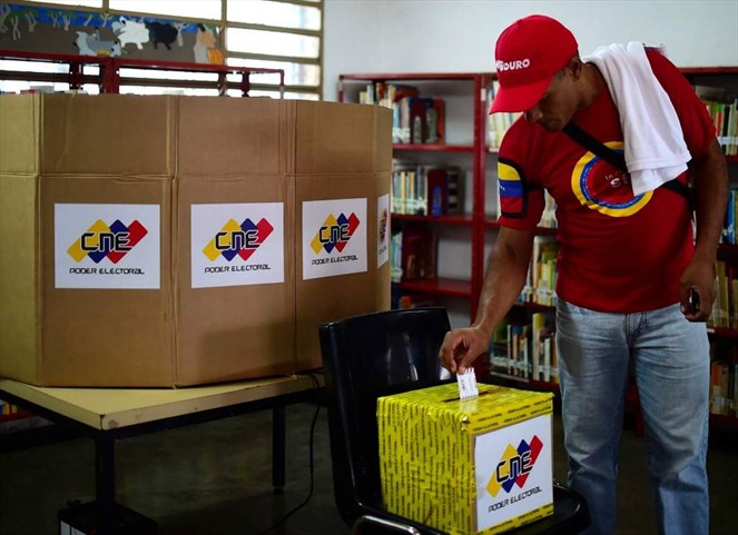 Noticia Radio Panamá | Venezuela: Empresa encargada de conteo de votos denuncia manipulación de resultados