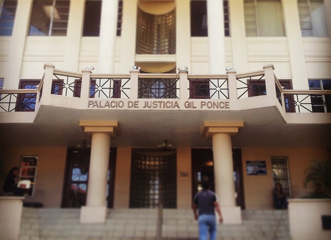 Noticia Radio Panamá | CSJ declara inexequibles artículos del proyecto de «Ley Antiblindaje»