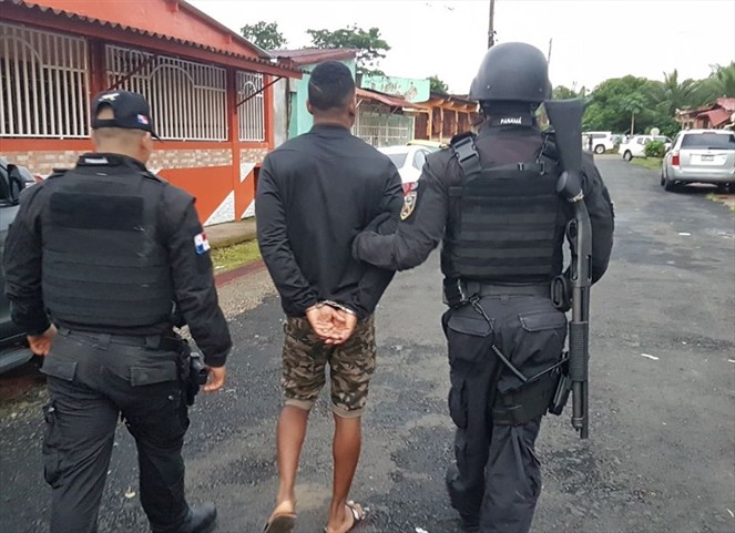 Noticia Radio Panamá | Autoridades realizan operativo antipandillas en Colón