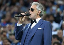 Noticia Radio Panamá | El tenor italiano Andrea Bocelli pospone concierto por bronquitis