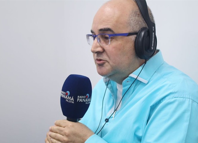 Noticia Radio Panamá | El IDAAN está obsoleto, Director de Aguas Empresas Públicas de Medellín