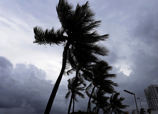Noticia Radio Panamá | Puerto Rico toma medidas de prevención ante la llegada del huracán Irma