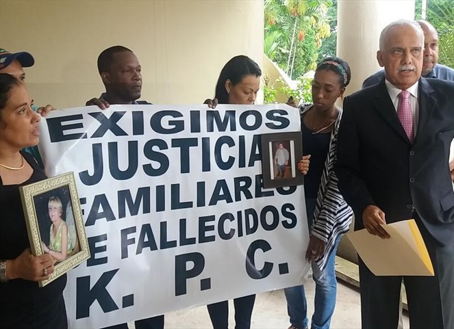 Noticia Radio Panamá | Familiares de los afectados con KPC detectada en la CSS interponen nuevas acciones