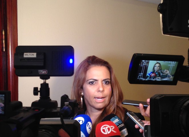 Noticia Radio Panamá | Diputada Mariela Vega reconoce que recibió cheque de la empresa TCT investigada por corrupción