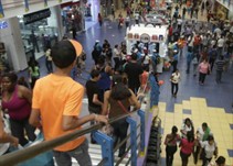 Noticia Radio Panamá | Acodeco detecta anomalias en algunos comercios durante el inicio del Black Weekend