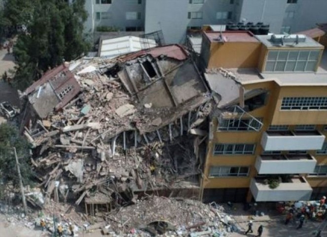 Noticia Radio Panamá | México comienza a demoler edificios en riesgo de colapso