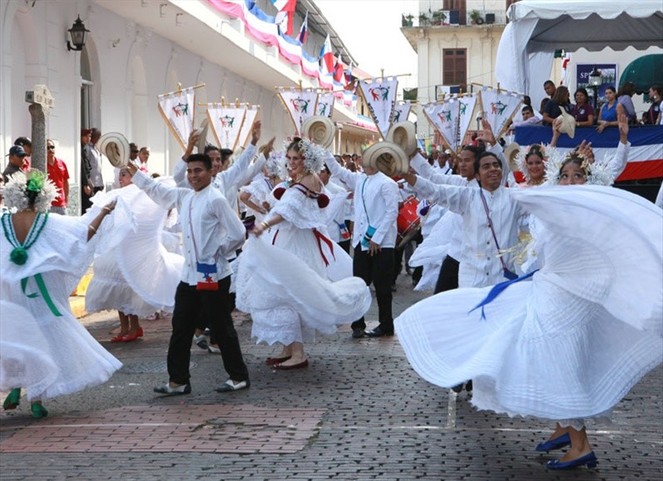 Noticia Radio Panamá | Estos son los abanderados para fiestas patrias
