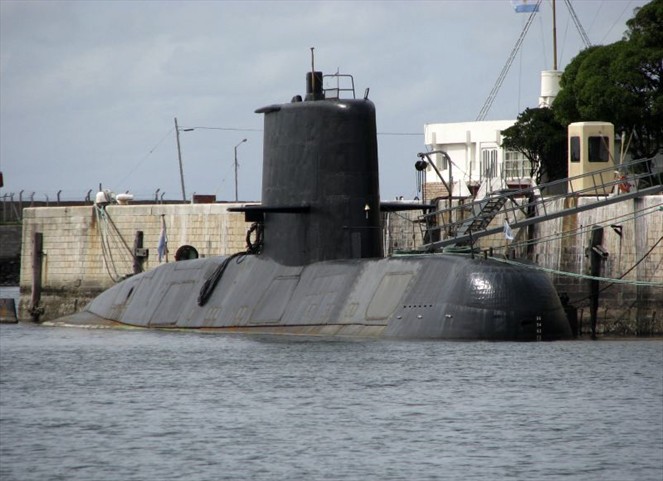 Noticia Radio Panamá | Continúa búsqueda de submarino en Argentina