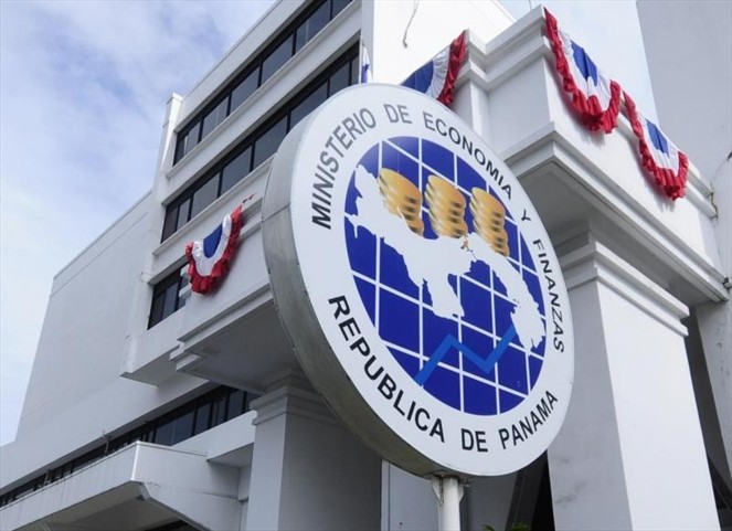 Noticia Radio Panamá | Nunca estuve de acuerdo con actuación del gobierno; Abogado Roberto Guardia