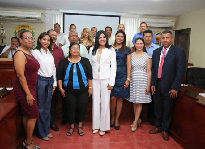 Noticia Radio Panamá | MITRADEL firma un acuerdo de cooperación con el Municipio de Chame