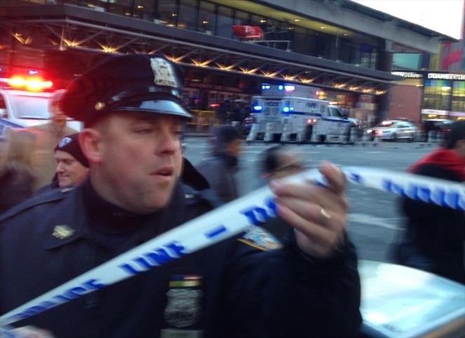 Noticia Radio Panamá | Explosión en terminal de buses en Nueva York deja varios heridos