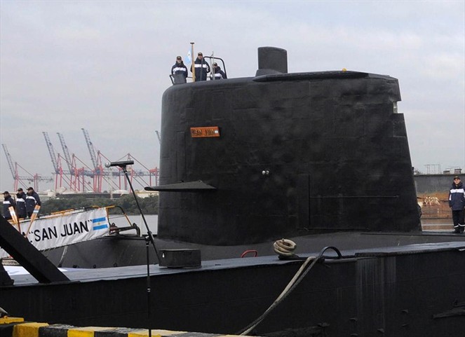 Noticia Radio Panamá | Armada Argentina analiza contratar servicios privados para búsqueda del submarino San Juan