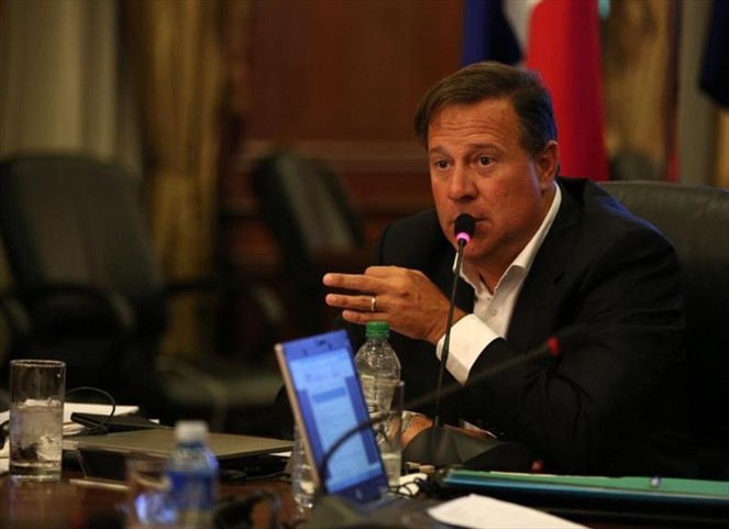 Noticia Radio Panamá | Gabinete del presidente Varela se reunirá esta semana en Santiago