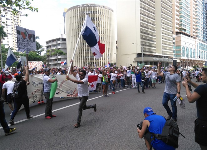 Noticia Radio Panamá | Así fue la concentración contra la corrupción del 9 de enero