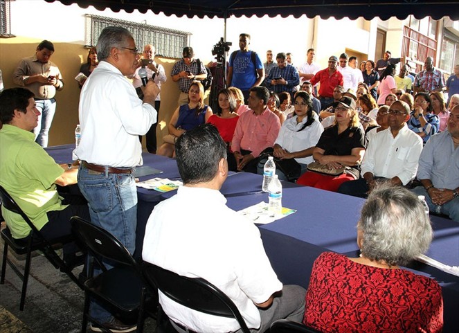 Noticia Radio Panamá | Comunidad de La Locería tendrá nuevas aceras con fondos de la descentralización