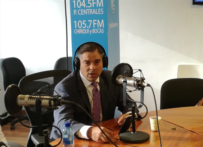Noticia Radio Panamá | El panameñismo no tiene que ver con corrupción de administración pasada; Diputado Valderrama