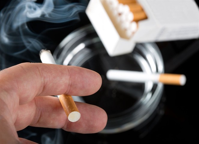 Noticia Radio Panamá | Diputados debaten tema para reducir consumo de productos derivados del tabaco