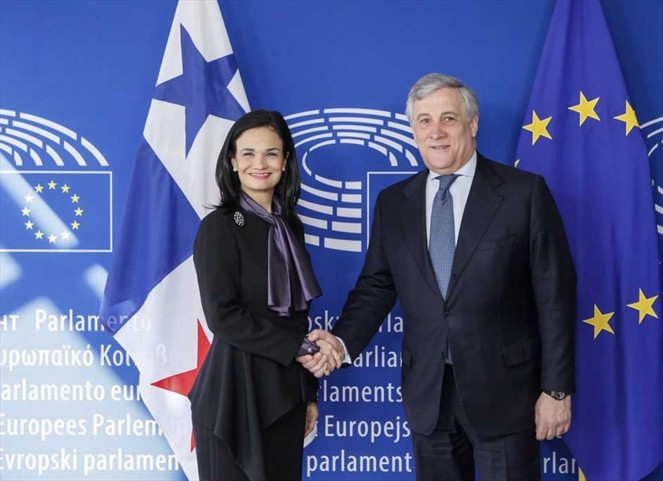 Noticia Radio Panamá | Embajadores de la Unión Europea aprueban salida de Panamá de lista negra