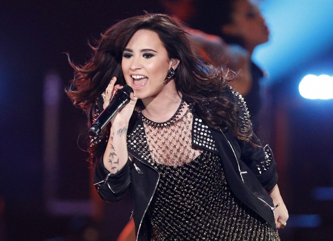 Noticia Radio Panamá | Demi Lovato anuncia gira de conciertos para el mes de junio