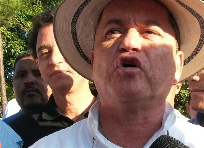 Noticia Radio Panamá | «Lo mismo que yo denunciaba en la campaña, es lo que aparece ahora»; Ovidio Díaz