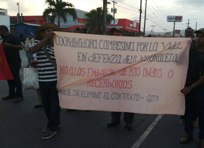 Noticia Radio Panamá | Transportistas se adhieren al paro en Colón