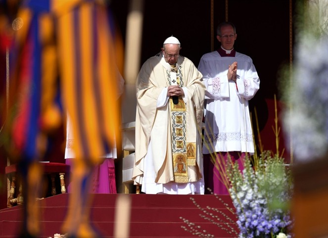 Noticia Radio Panamá | El Papa pide por Venezuela durante misa pascual