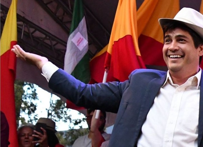 Noticia Radio Panamá | Carlos Alvarado gana la presidencia de Costa Rica con el 60% de los votos.