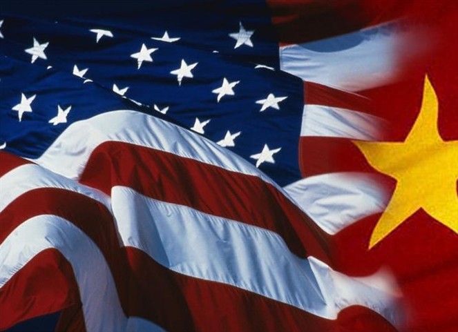 Noticia Radio Panamá | Tensión comercial entre EE.UU. y China tras la imposición de araceles