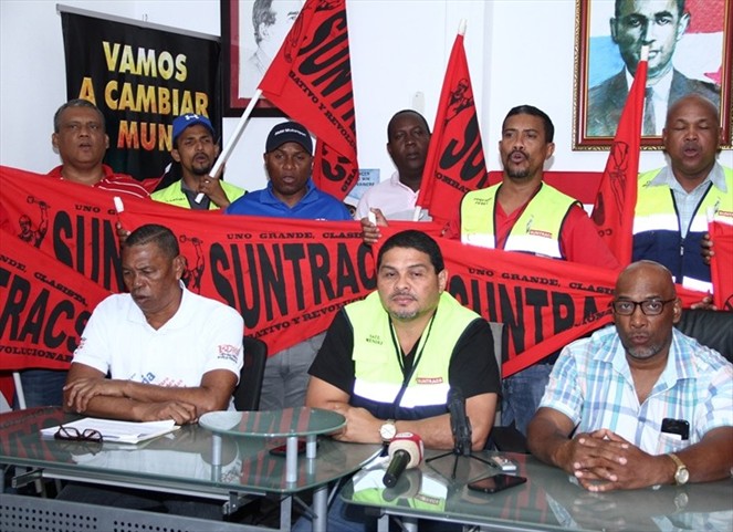 Noticia Radio Panamá | Dirigente sindical Genaro López dice que industria de la construcción busca llegar a un acuerdo con la CAPAC.