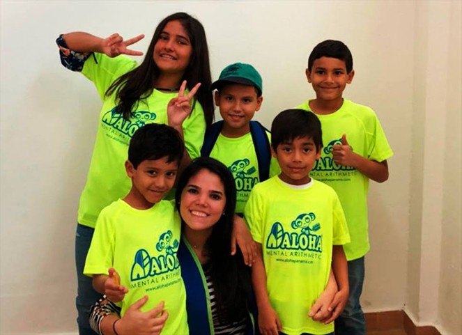 Noticia Radio Panamá | Jóvenes estudiantes buscan fondos para viajar al campeonato internacional de cálculo mental