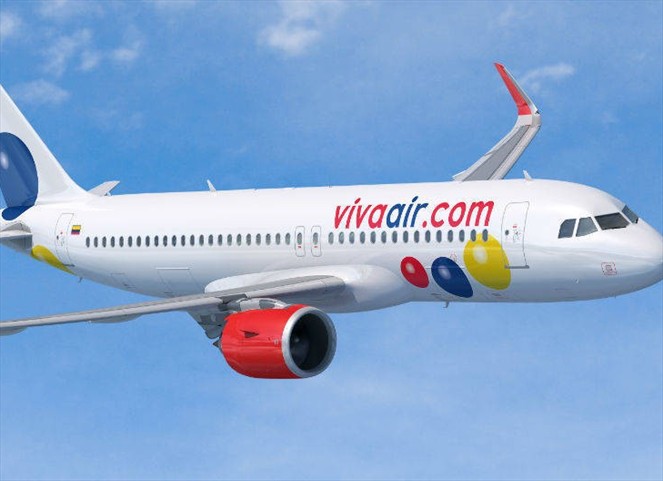 Noticia Radio Panamá | Presidente Varela anuncia que se busca acuerdo comercial para que aerolínea Viva Colombia continúe operando