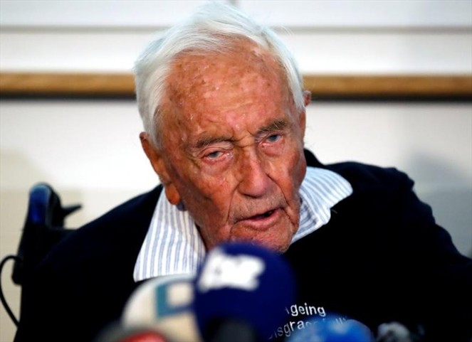 Noticia Radio Panamá | Muere científico australiano de 104 años por medio de técnicas de suicidio asistido