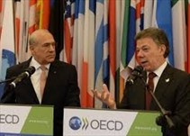Noticia Radio Panamá | Ingreso de Colombia a la OCDE deja los cimientos para un nuevo país: Presidente Santos
