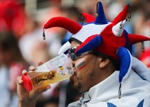 Noticia Radio Panamá | Rusia no se preparó para la cantidad de cerveza que tomarían los hinchas