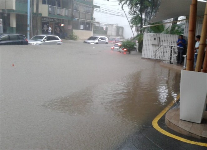Noticia Radio Panamá | Alcalde Blandón descarta que inundaciones en Vía Argentina tengan que ver con proyecto de revitalización