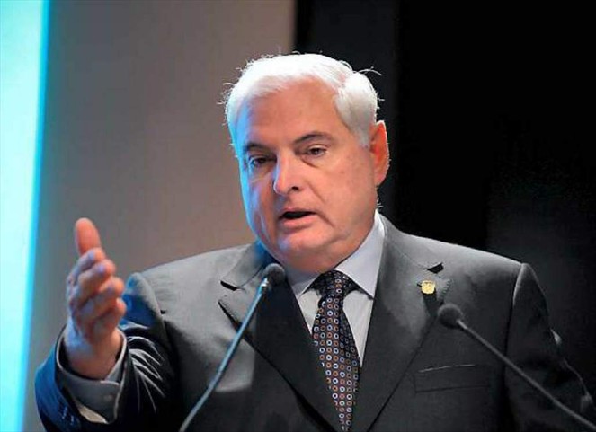 Noticia Radio Panamá | Martinelli vuelve a remitir documentación sobre renuncia a su curul en el Parlacen