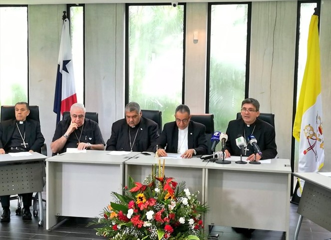 Noticia Radio Panamá | Obispos piden a políticos más visión de Estado y menos populismo