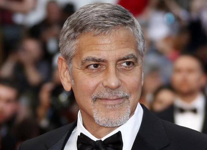 Noticia Radio Panamá | George Clooney resulta herido en la rodilla tras accidente de moto