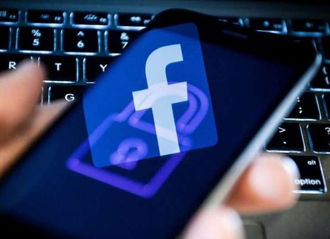 Noticia Radio Panamá | Fallo de Facebook permite el acceso a contactos bloqueados