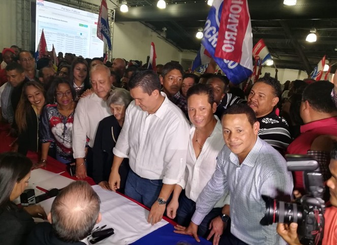 Noticia Radio Panamá | Siguen las postulaciones para diferentes cargos en primarias del PRD