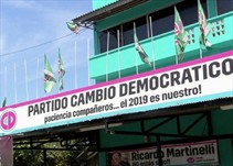 Noticia Radio Panamá | Candidatos de CD tendrán que quitar propaganda política