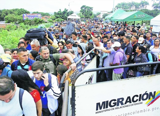 Noticia Radio Panamá | Ecuador declara emergencia migratoria ante la llegada de venezolanos