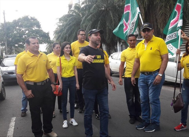 Noticia Radio Panamá | Sarasqueta reconoce triunfo de Roux y afirma que continuará en Cambio Democrático