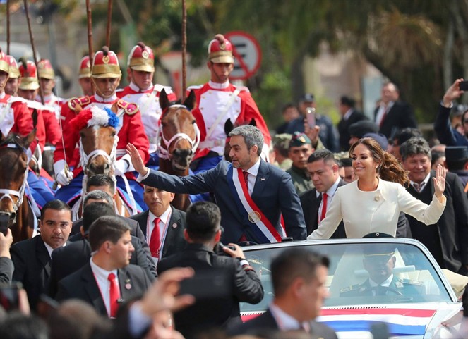 Noticia Radio Panamá | Mario Abdo Benítez jura como nuevo presidente de Paraguay