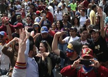 Noticia Radio Panamá | Agreden y expulsan de Brasil a inmigrantes venezolanos