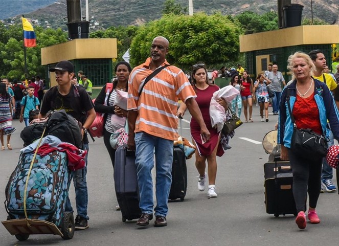 Noticia Radio Panamá | Organización Internacional para Migraciones advierte que salida de venezolanos puede generarse en crisis