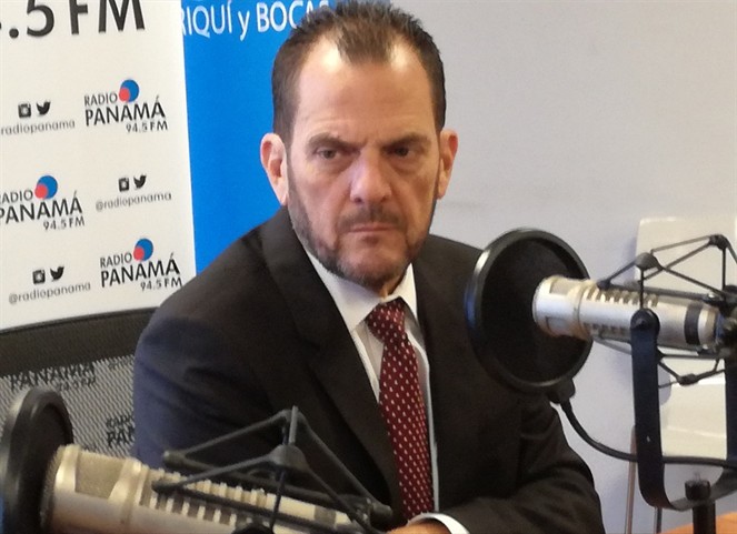 Noticia Radio Panamá | Contralor Humbert afirma que revisará todas las planillas de la Asamblea Nacional